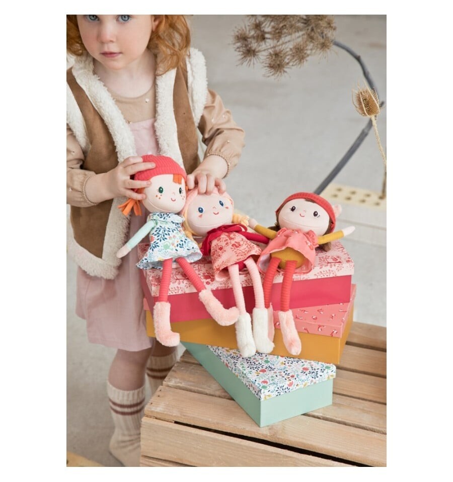 Boneca Stella em caixa de presente