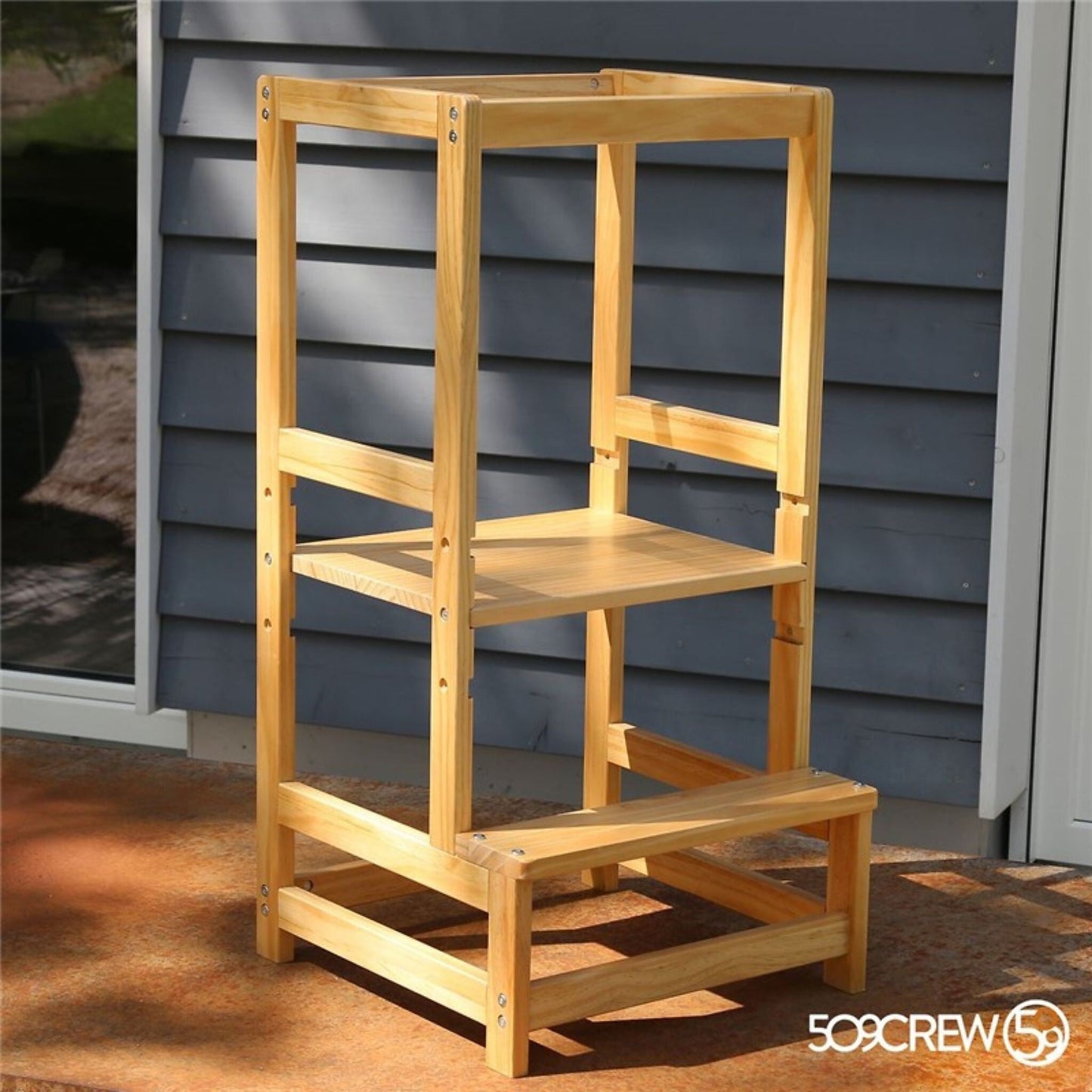 Torre de aprendizaje Montessori de madera natural de 509 Crew para educación infantil segura