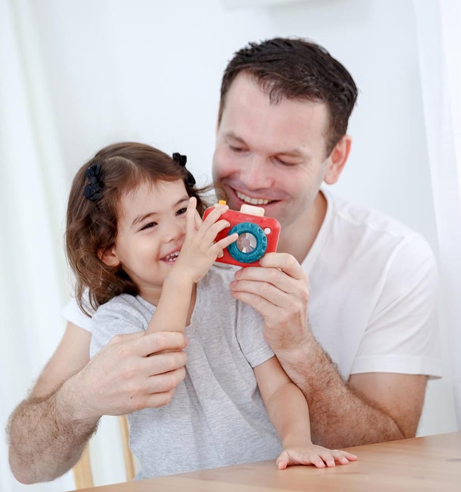 Cámara de fotos, juguete de madera