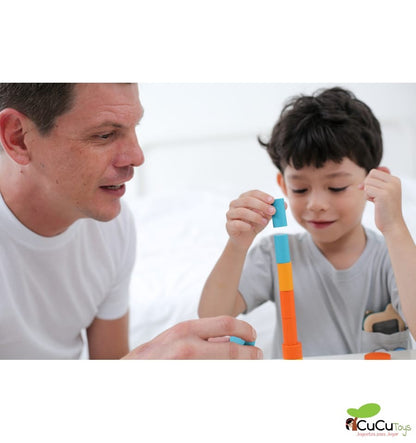 Juego de apilar en lata