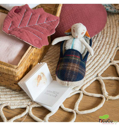 Châtaigne Lamb Doll - After the Rain