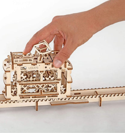 UGears - Bonde sobre trilhos, Kit de madeira 3D