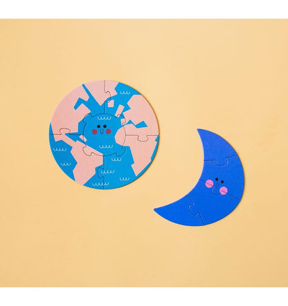 Valentina in Space, 10-piece evolutionary puzzle