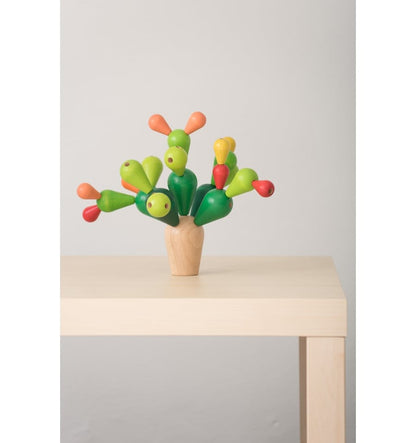Jogo de empilhar e equilibrar, design de cacto