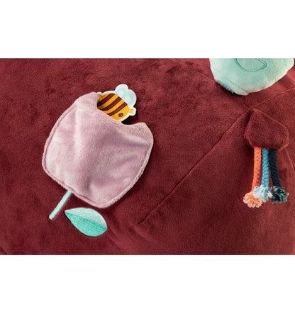 Rosalie keeps your secrets, activity cushion