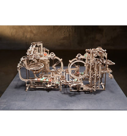 Corrida de Mármore Escalonada