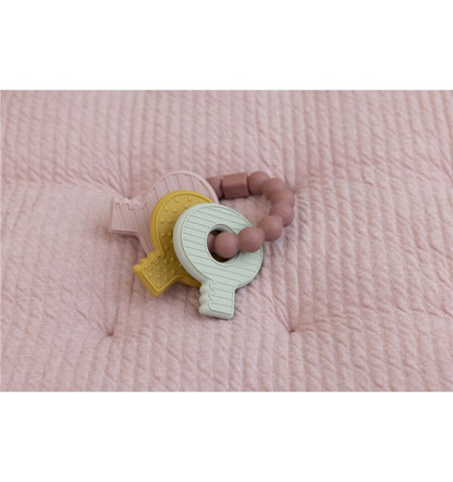 Chaveiro de silicone rosa mordedor