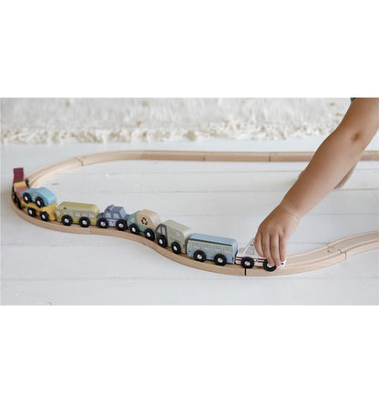 9 vehículos de madera