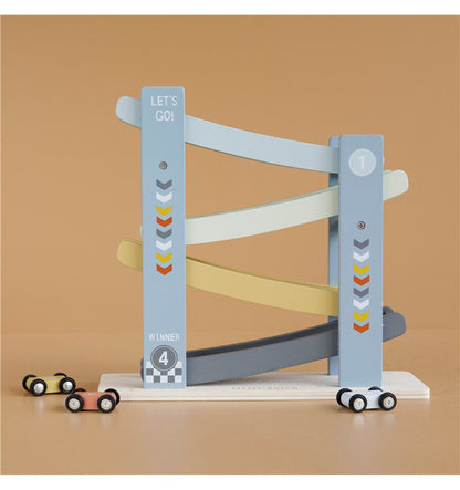Cars Racing Ramp