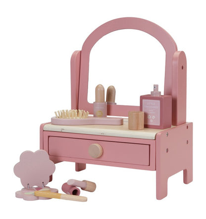 Tocador con set de maquillaje de madera