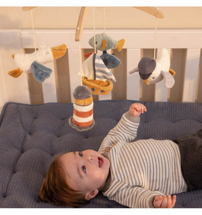 Móvil musical de madera Sailors Bay