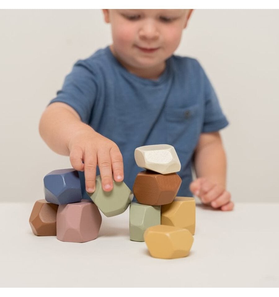 Empilhamento de pedras vintage, brinquedo de madeira