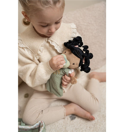 Baby Evi with basket