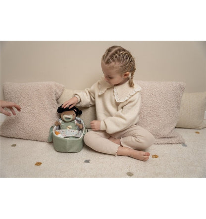 Baby Evi with basket