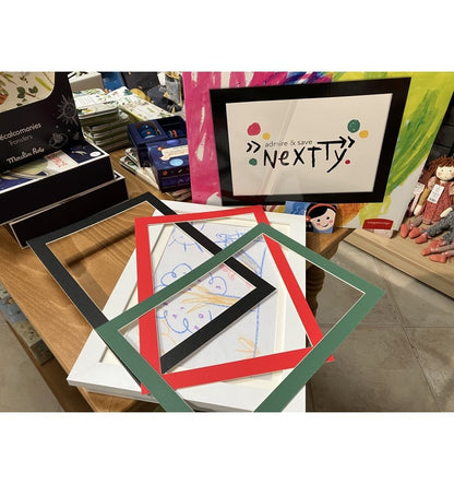 Marco A4 para Almacenar Dibujos Negro