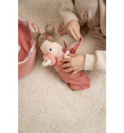 Bebé Rosa con canastilla