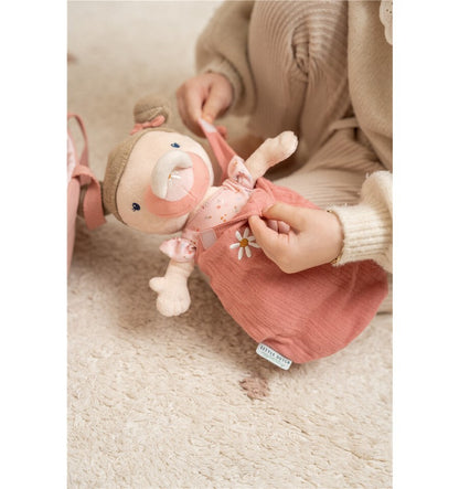 Bebé Rosa con canastilla