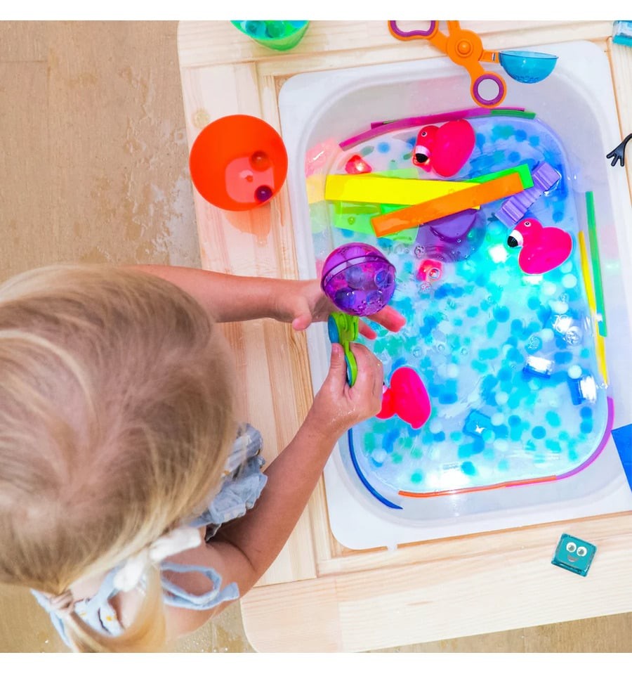 BLAIR, 4 Luminous Cubes