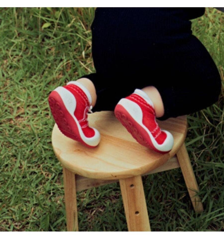 Attipas - New Star Red