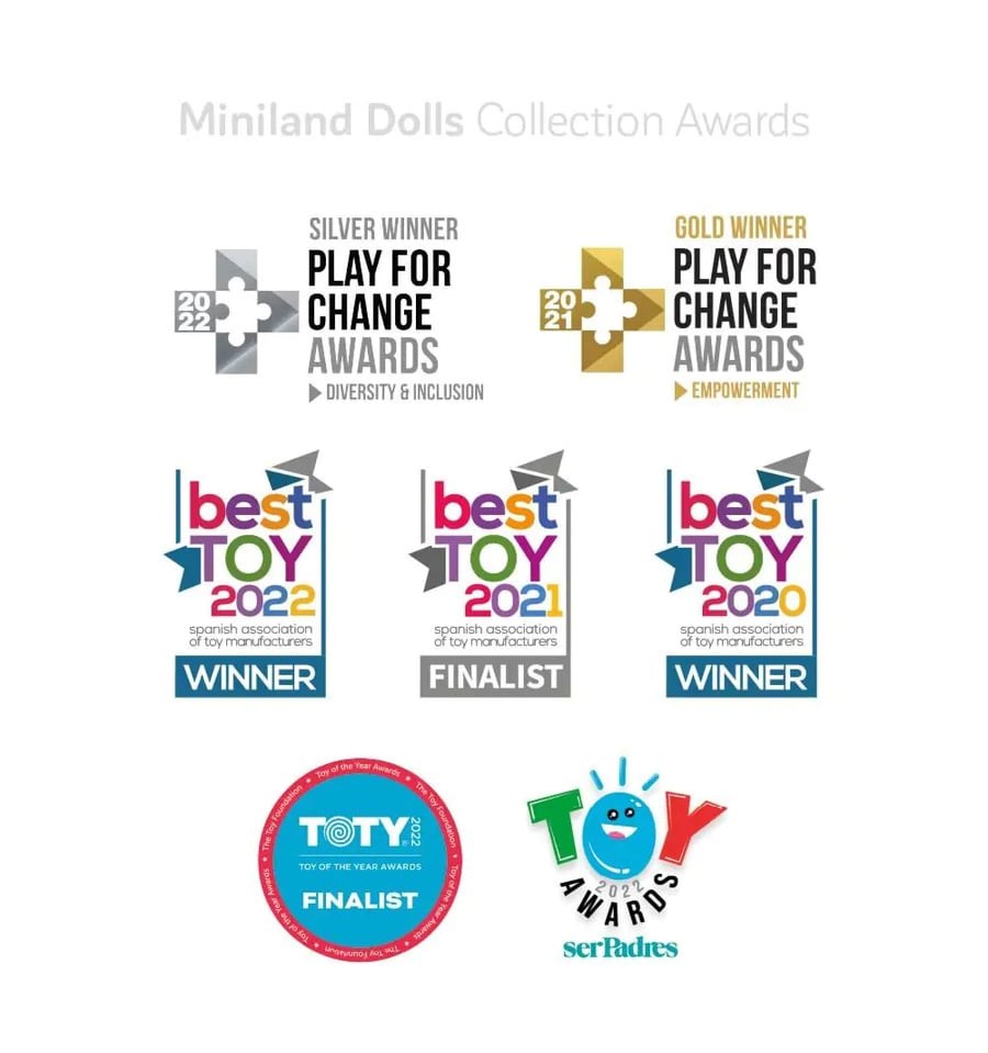 Boneca ruiva caucasiana