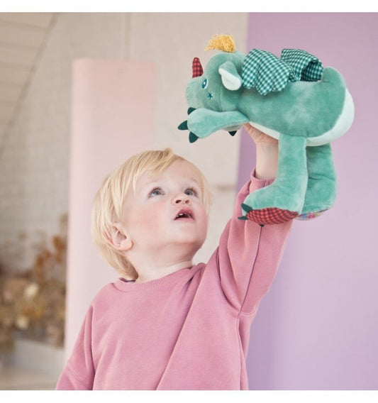 Joe flies, sonic dragon