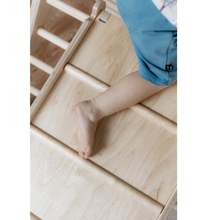 Triangulo Pikler Móvil con 1 Rampa Mopitri