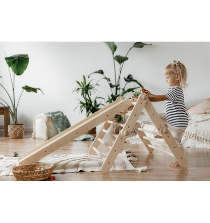 Triangulo Pikler Móvil con 1 Rampa Mopitri
