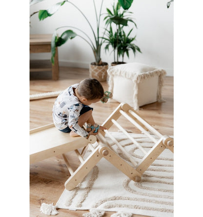 Triangulo Pikler Móvil con 1 Rampa Mopitri