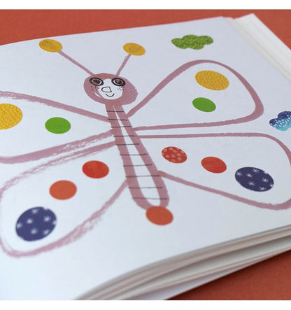 Art &amp; Stickers, activity book