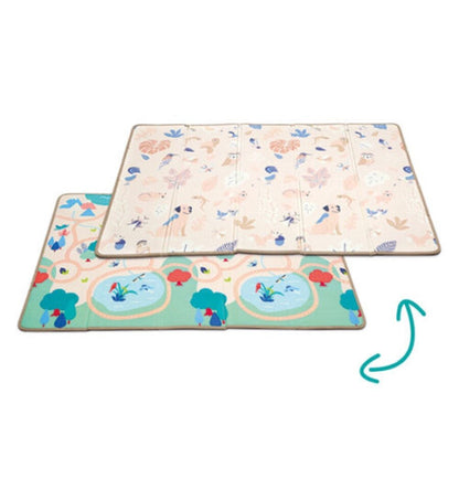 Reversible folding mat