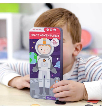 Space Adventurers, magnetic puzzle