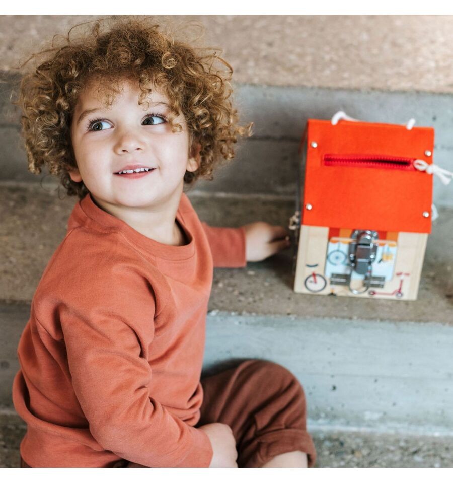 House of learning closures