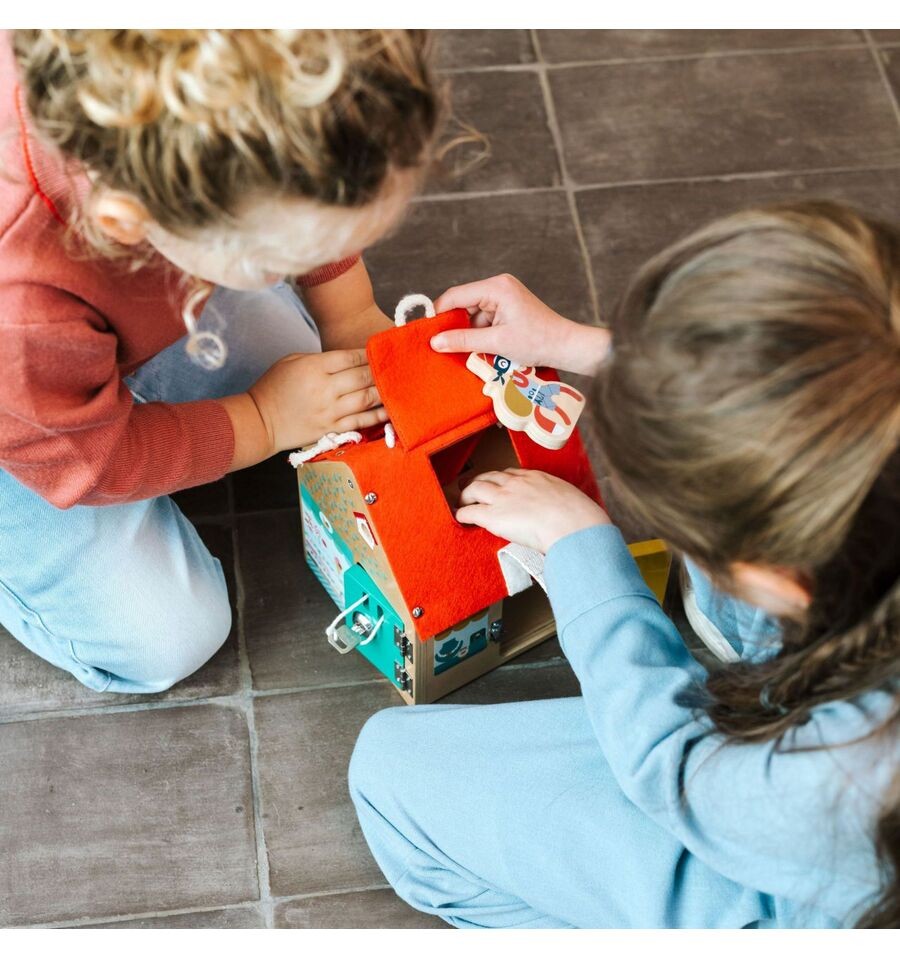 House of learning closures