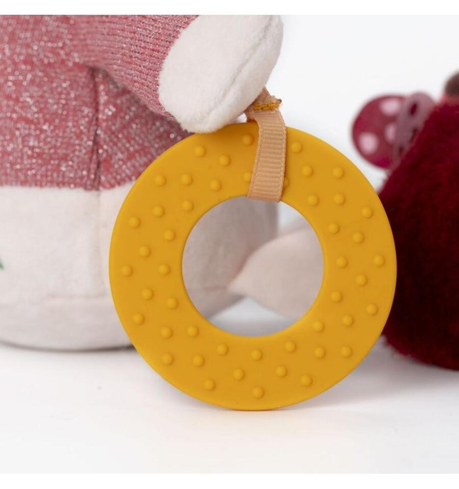 Lena, the multi-activity unicorn