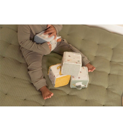 Little Farm Stackable Soft Cubes