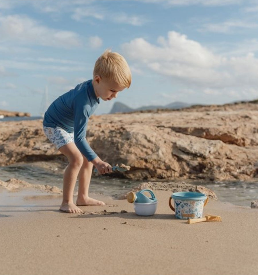 Ocean Dreams 5-piece beach set in blue