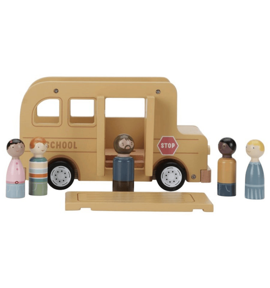 Bus escolar con Muñecos