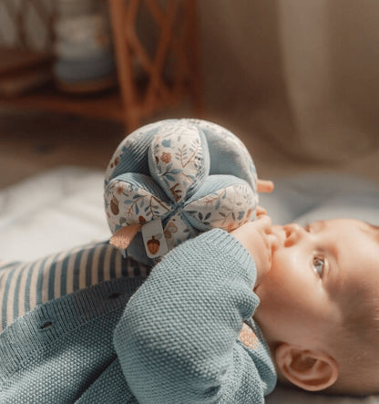 Pelota Montessori Forest Friends