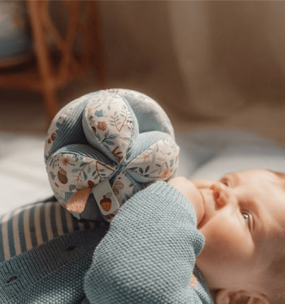 Pelota Montessori Forest Friends