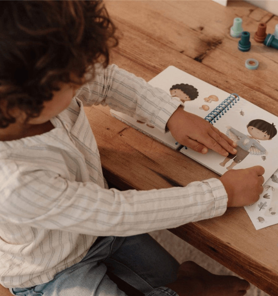 Vestir Jim Forest Friends Livro