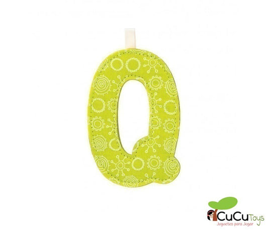 Letter Q of the alphabet, made of fabric