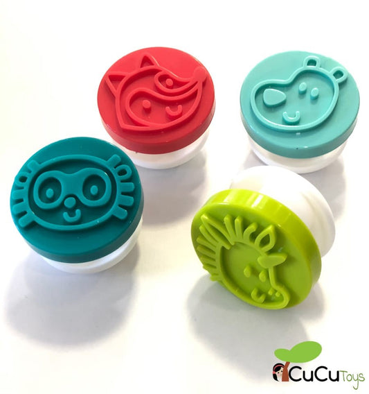 Carimbos de biscoitos de personagens