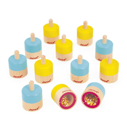 memo sonoro de madera Janod con colores azul y amarillo para actividades sensoriales infantiles