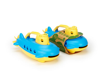 Toy submarine, bath toy